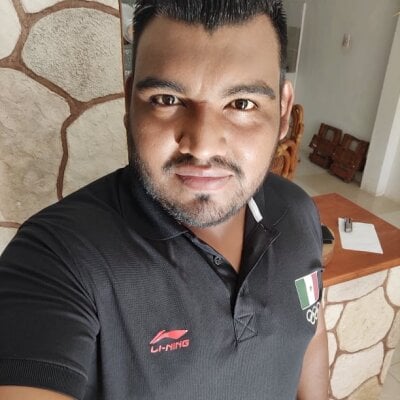 Yisus1428 Male Beardy Webcam Adult