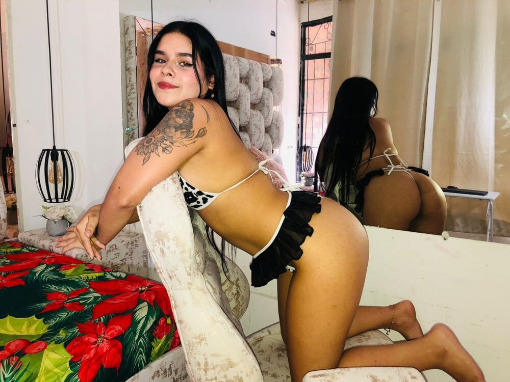 Samantha_Charlotte