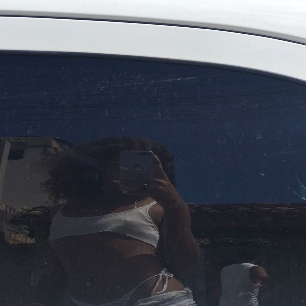 4petitosa_ webcam livesex profile in brazil-usa cams