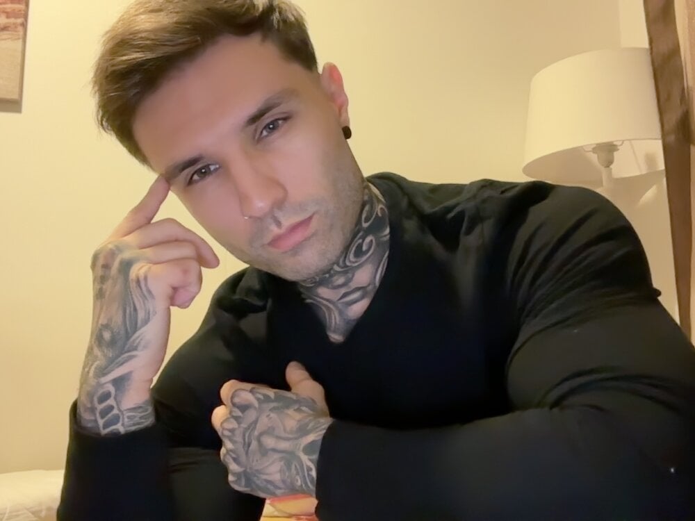 larsskeet from stripchat