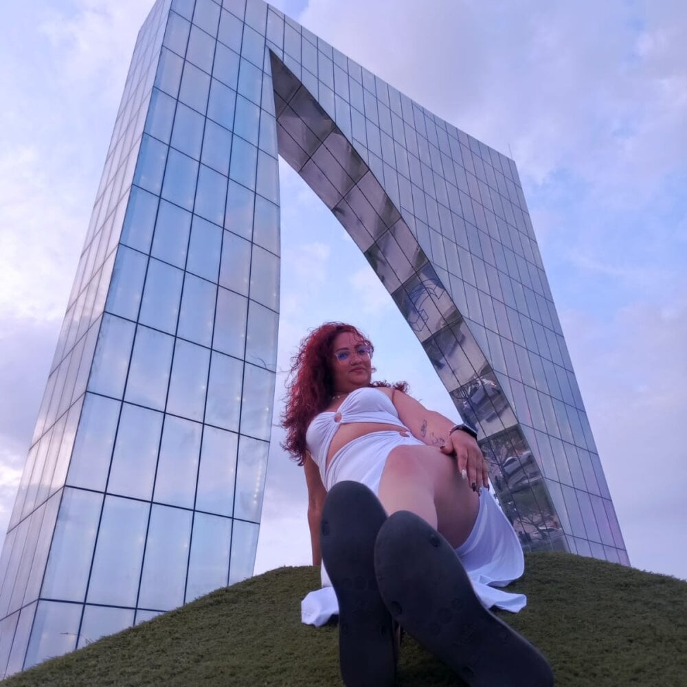 _aranza_hot from stripchat