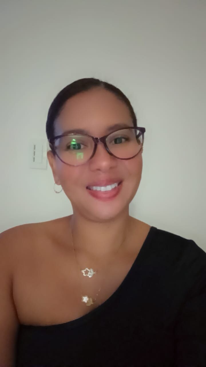 carla_099