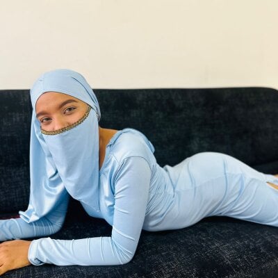 public webcam sex Maysa Badawi