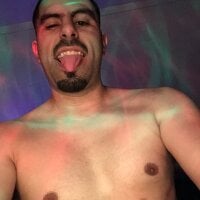 k1oudE's webcam live show