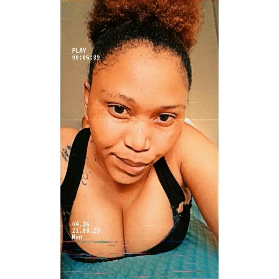 JuicyMilkyTizzy profile