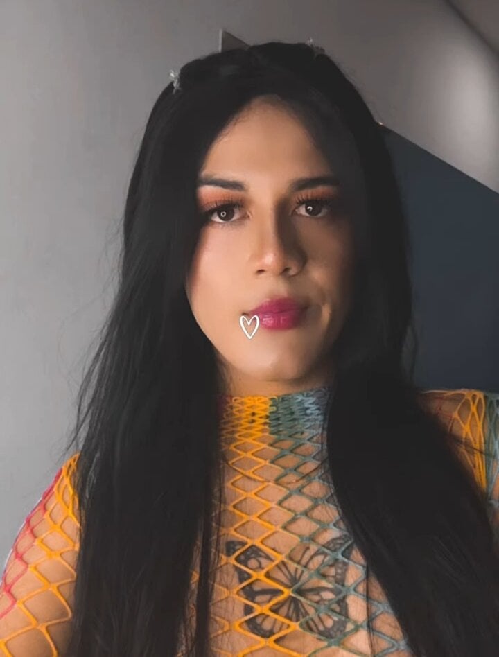 verodivinequeen_ from stripchat
