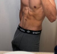 BenitoCMLA Webcam Model Profile