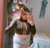 derek_lia - Live Cam