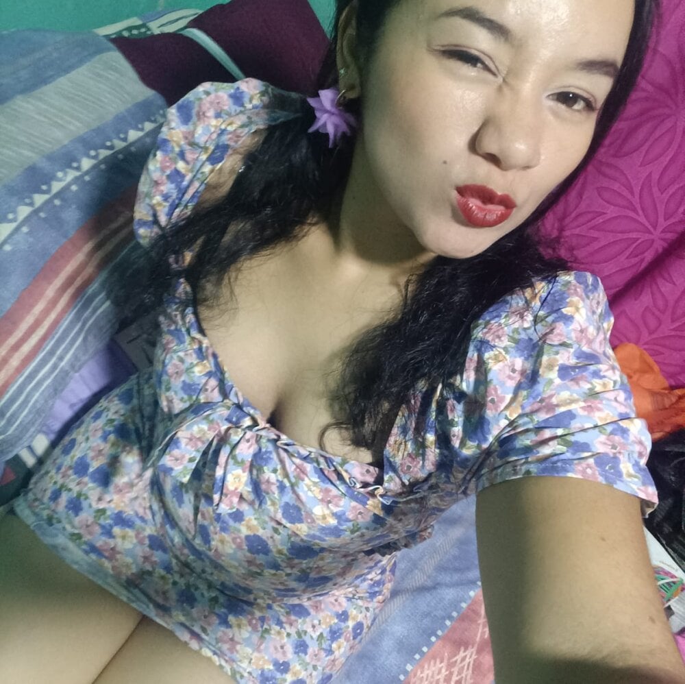 ariana_thompson978