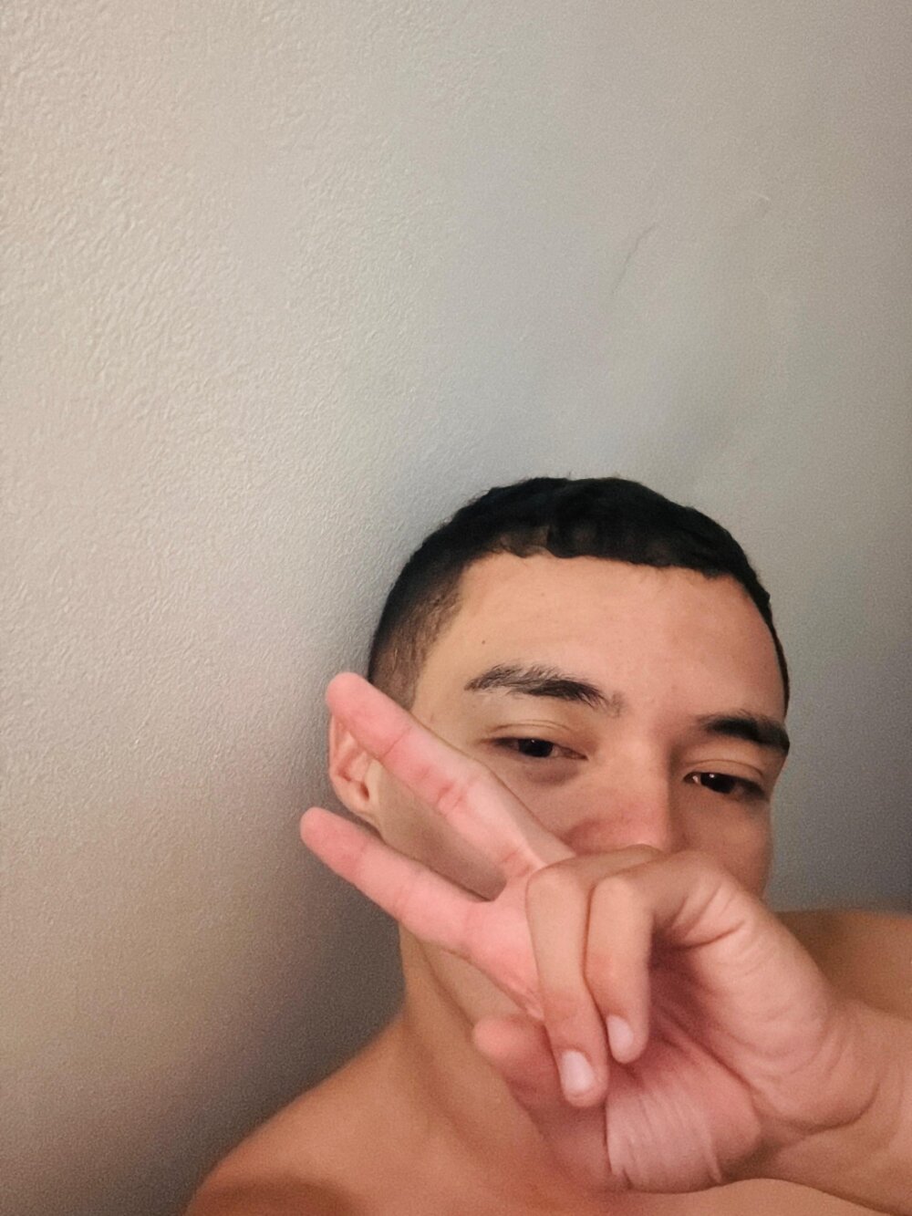 alejandro_lewis profile