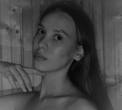 SarahCarten 🕔 live naked chat