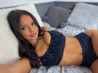 brunetteness' Live Webcam Show