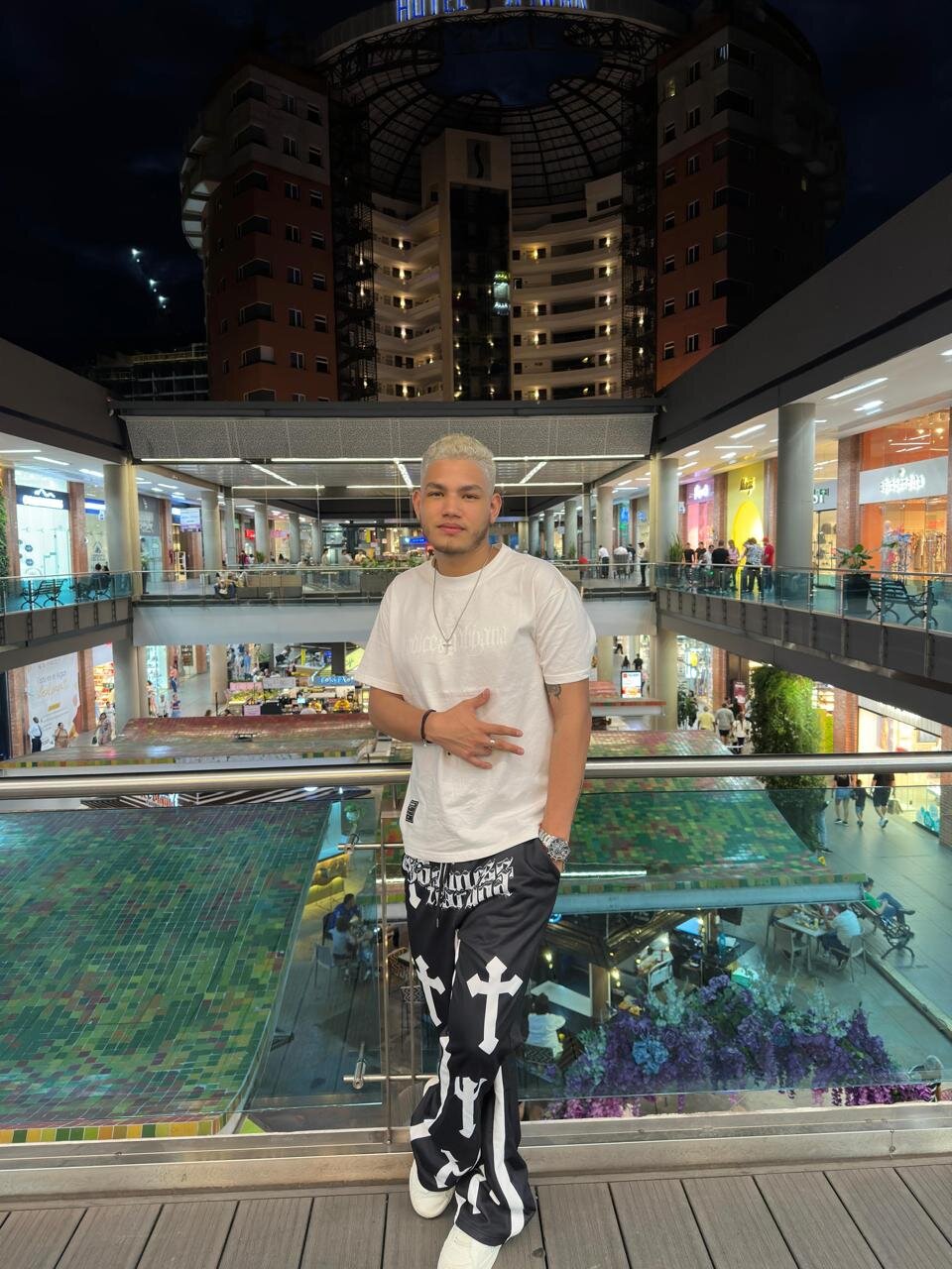 Dylan_hot29