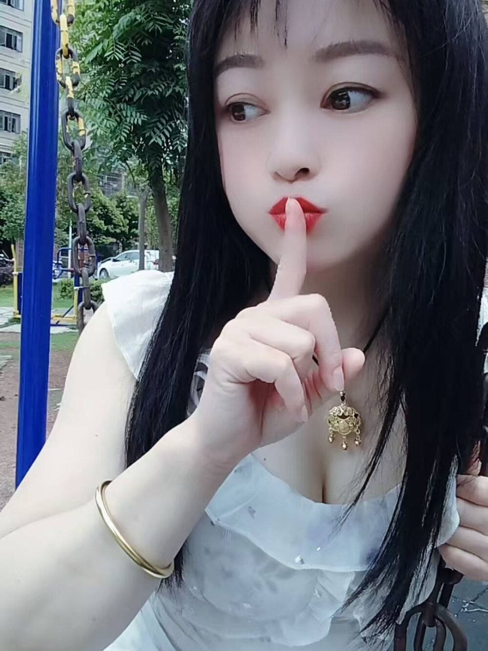 alice-baby520 from stripchat