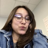 lucy4200's Offline Chat Room