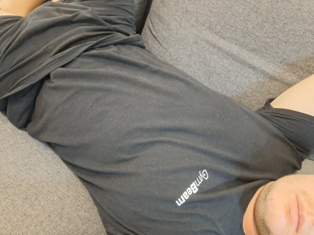 averageboy99 from stripchat