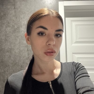 AmeliaLan Female Brunettesteens Free Webcam Sex