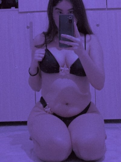 CamilaaVelvet
