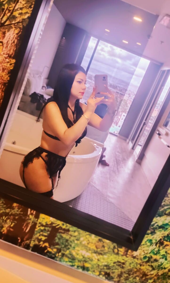 Cataleyaa2 📆 adult webcam chat
