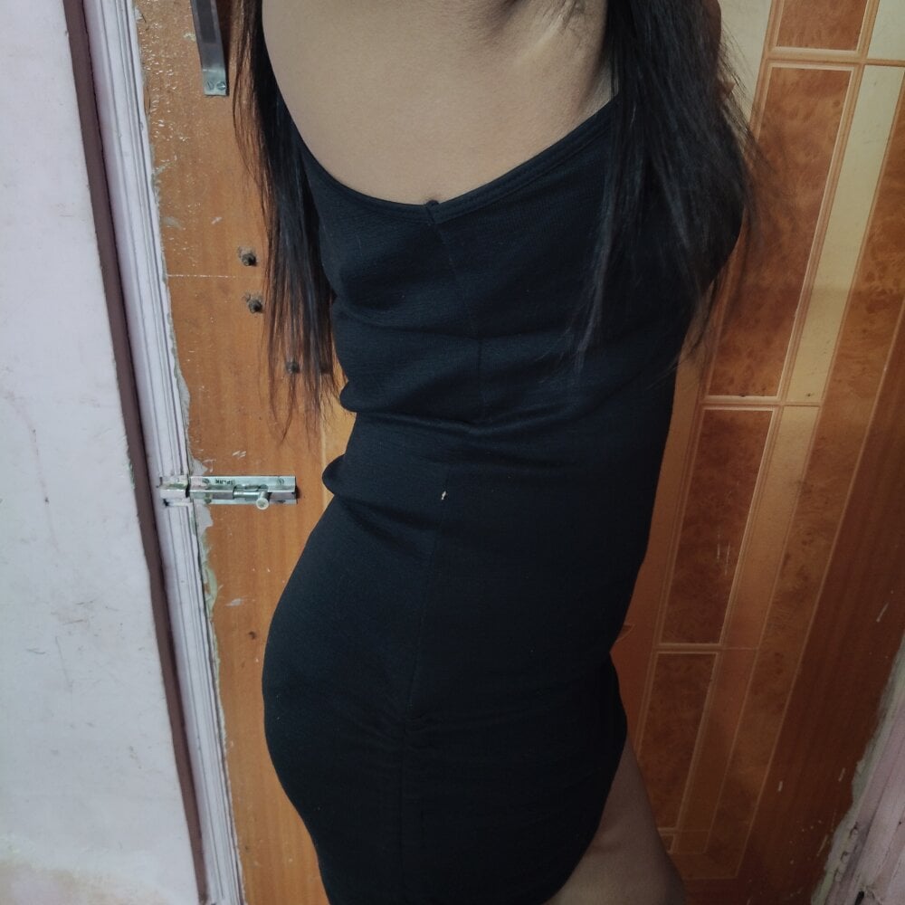 Hot__sallie