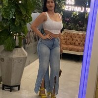 vickyadams_'s Offline Chat Room