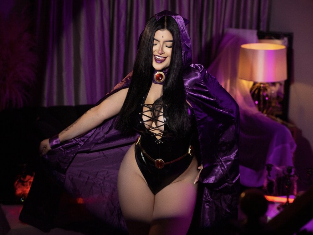 newporncams.com violetamaddox livesex profile in spanish cams