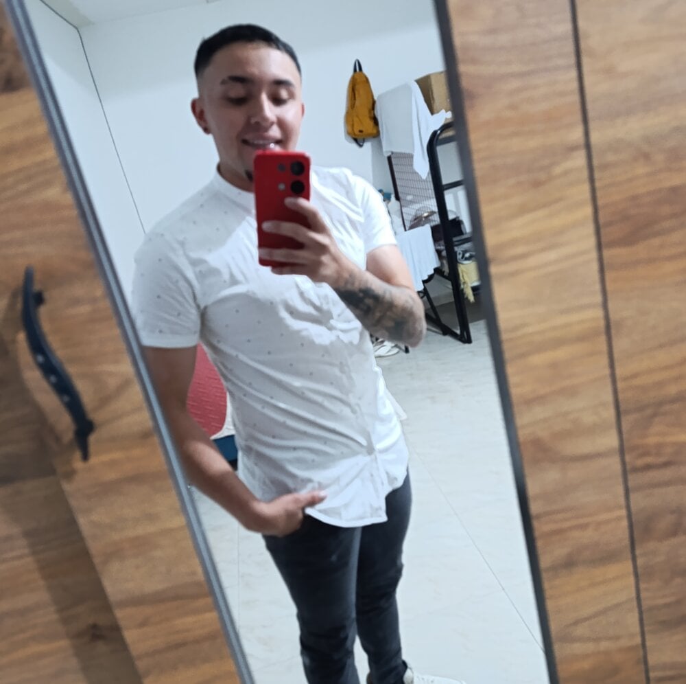 polito456 from stripchat