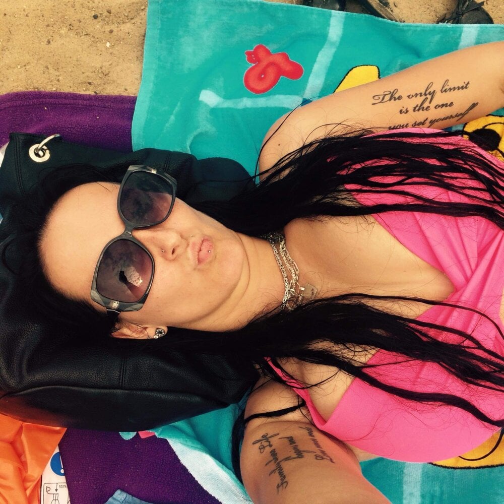 Leticia__Love profile