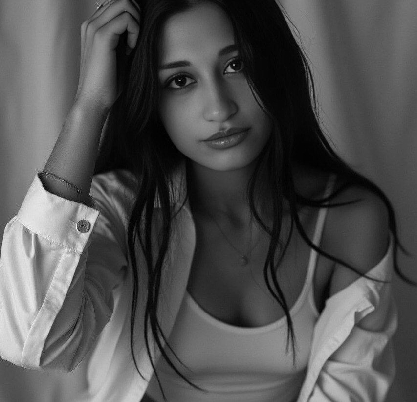 livesex.fan namispark livesex profile in hazel-eyes cams