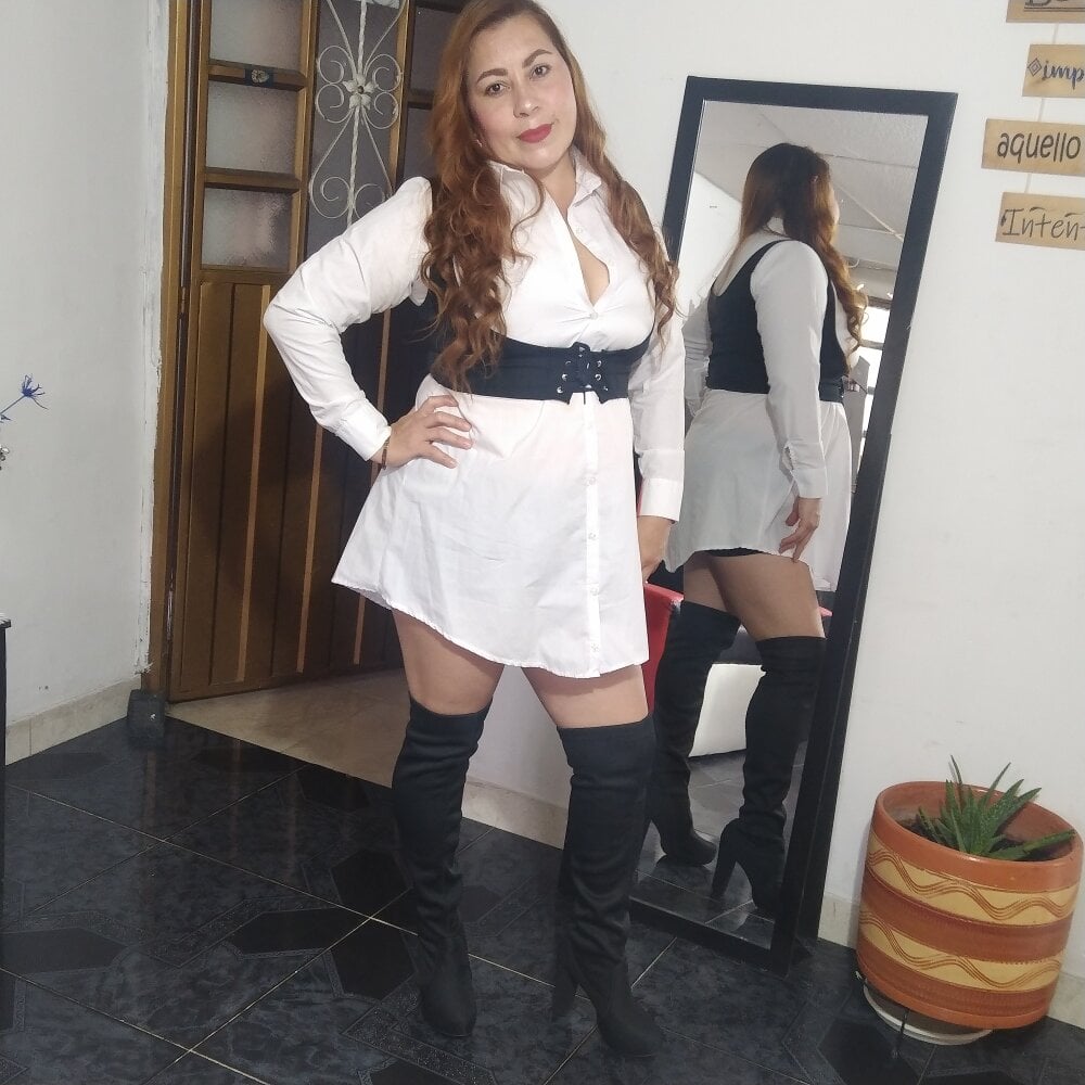 Anny16