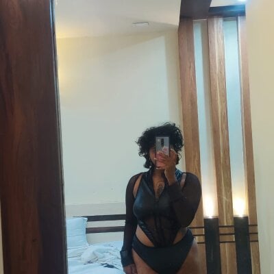 yourkingserver on StripChat