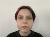 BeaGarciaa's Offline Chat Room