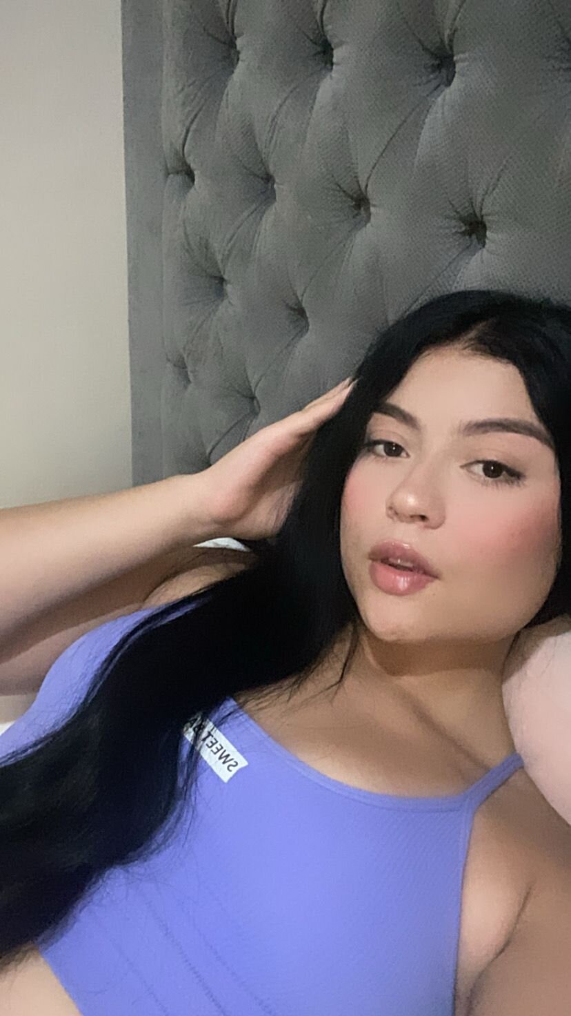 Chloe_Taylor1_