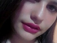_salome_vega_'s Offline Chat Room