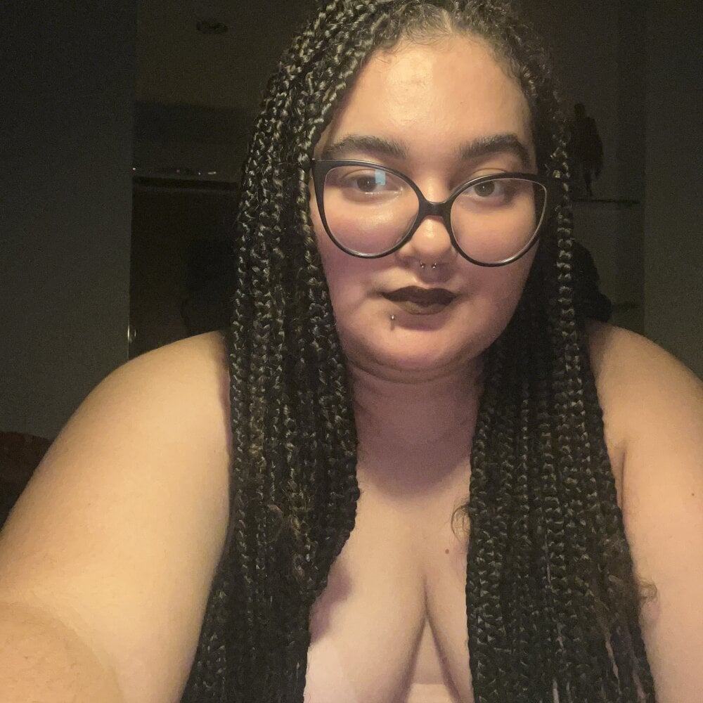 Live sex webcam photo for luadesnuda #290098343