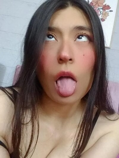 luccyjb from stripchat