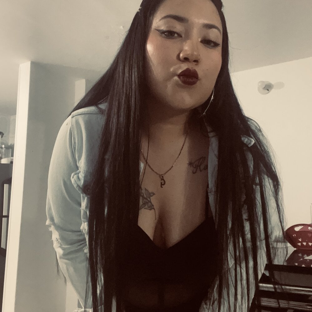Sara_miller_G's Offline XXX Chat