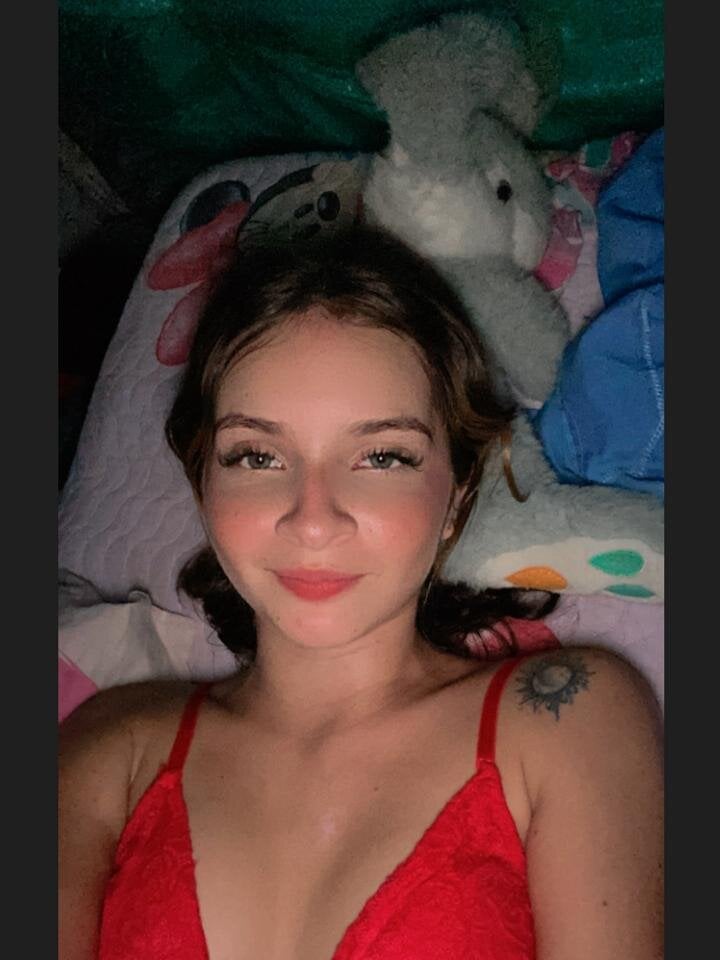 Live sex webcam photo for sexy_abbie_ #288724961