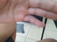 lucasdz7cm-'s webcam live show