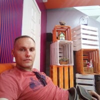 Pineapple04's webcam live show