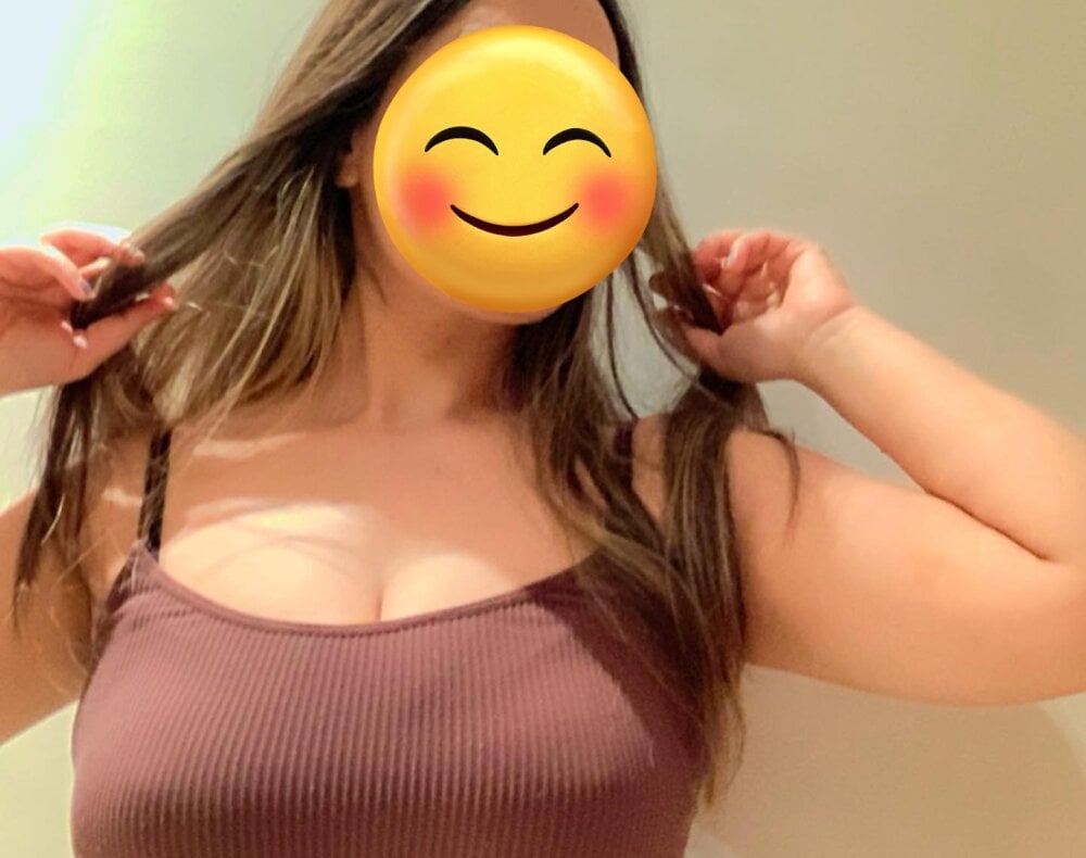 shalu707887 Chat Room offline