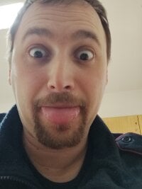 fireflay's Offline Chat Room