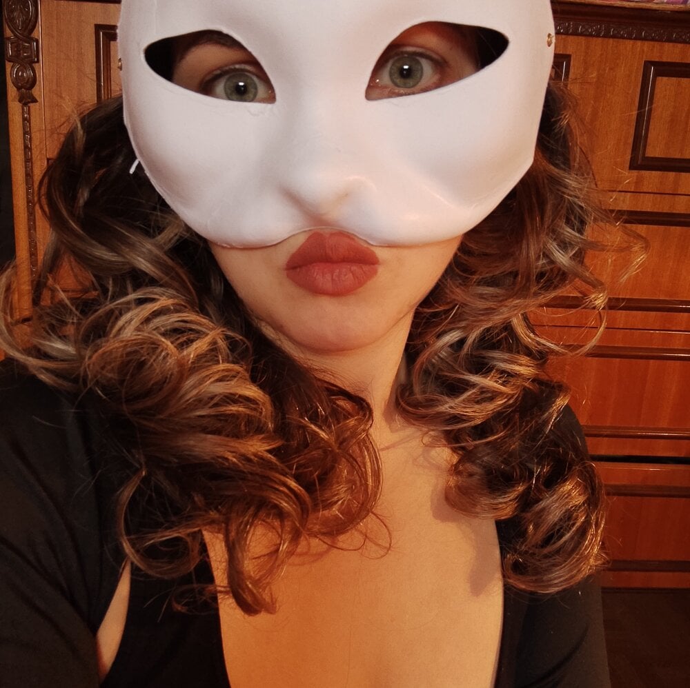 Rachele_Angel profile