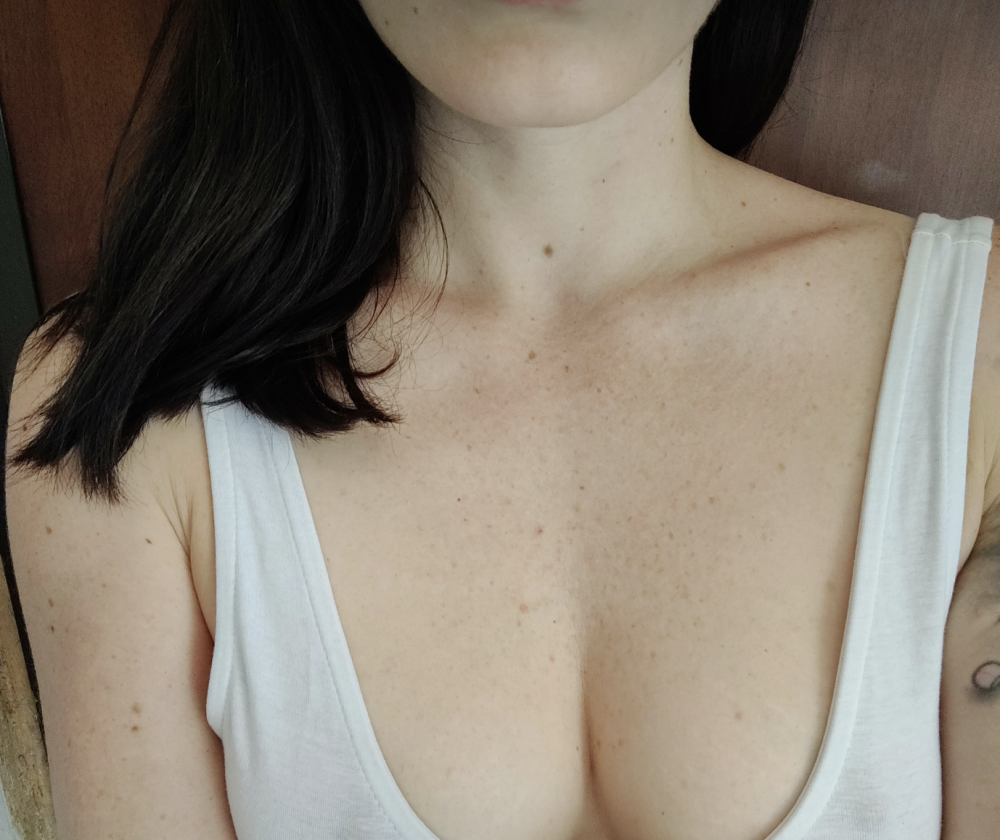 Live sex webcam photo for Lady_Winter_ #290098947