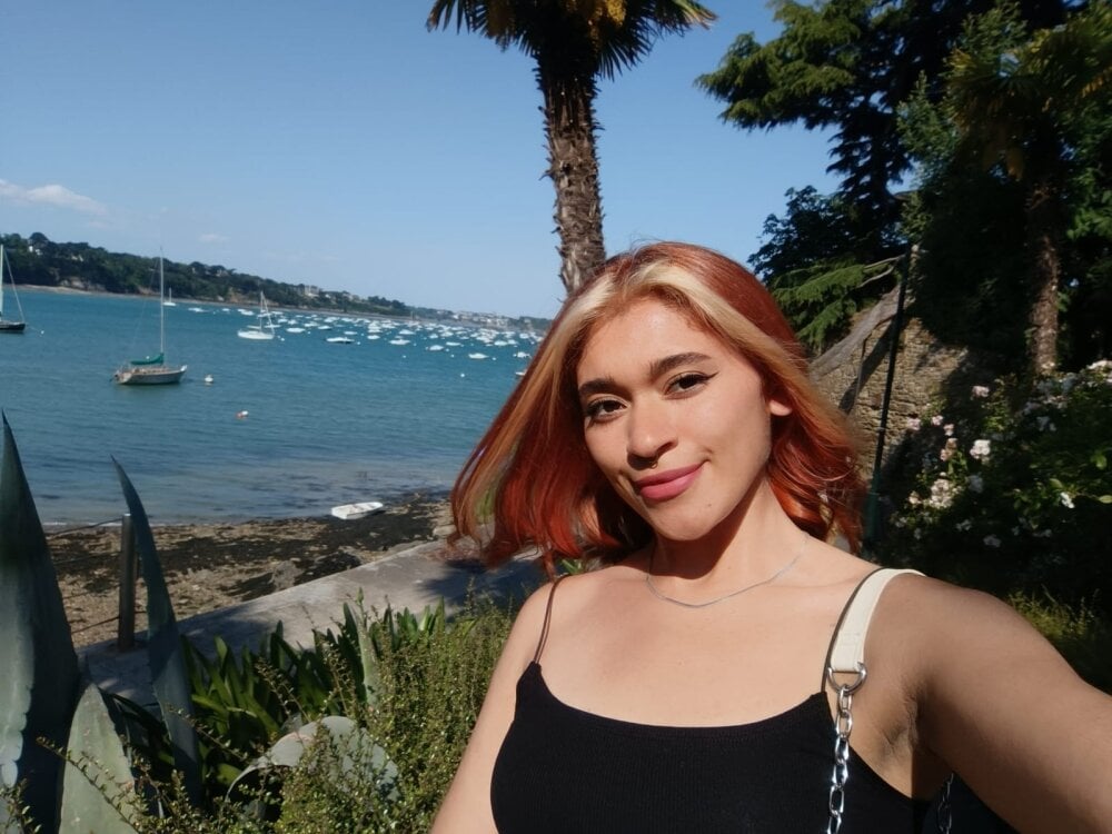 Live sex webcam photo for Engelwhite06 #290196882