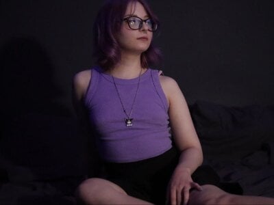 Coconut_Mia Female Twerkwhite Cam Striptease