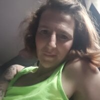 Trischilein's Offline Chat Room