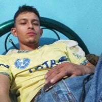 Leonul's webcam live show