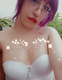 AliceePretty's webcam live show