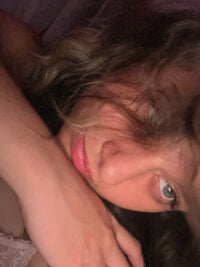 LittleCheerry69's webcam live show